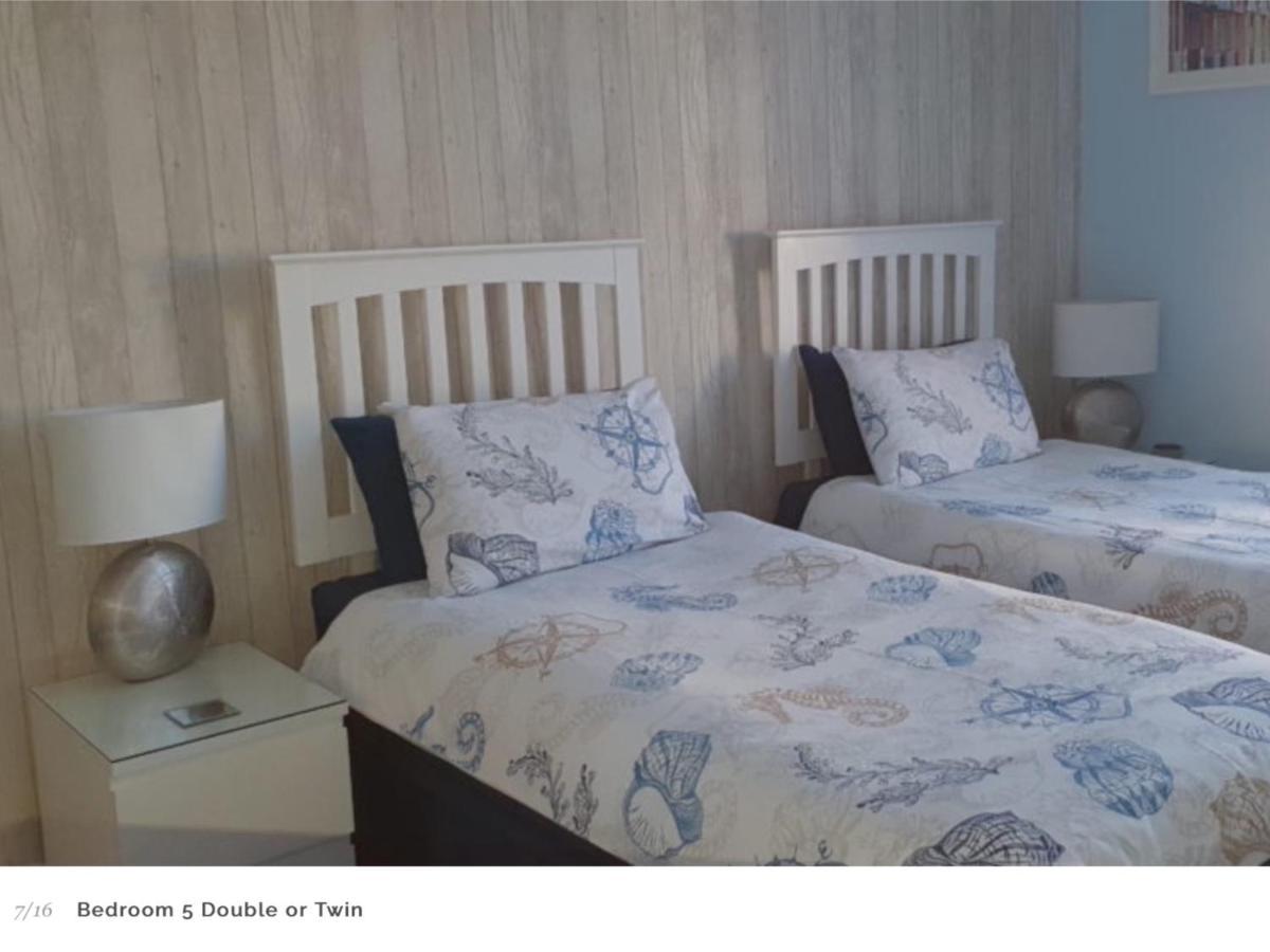 By The Seaside Bed & Breakfast Blackpool Dış mekan fotoğraf